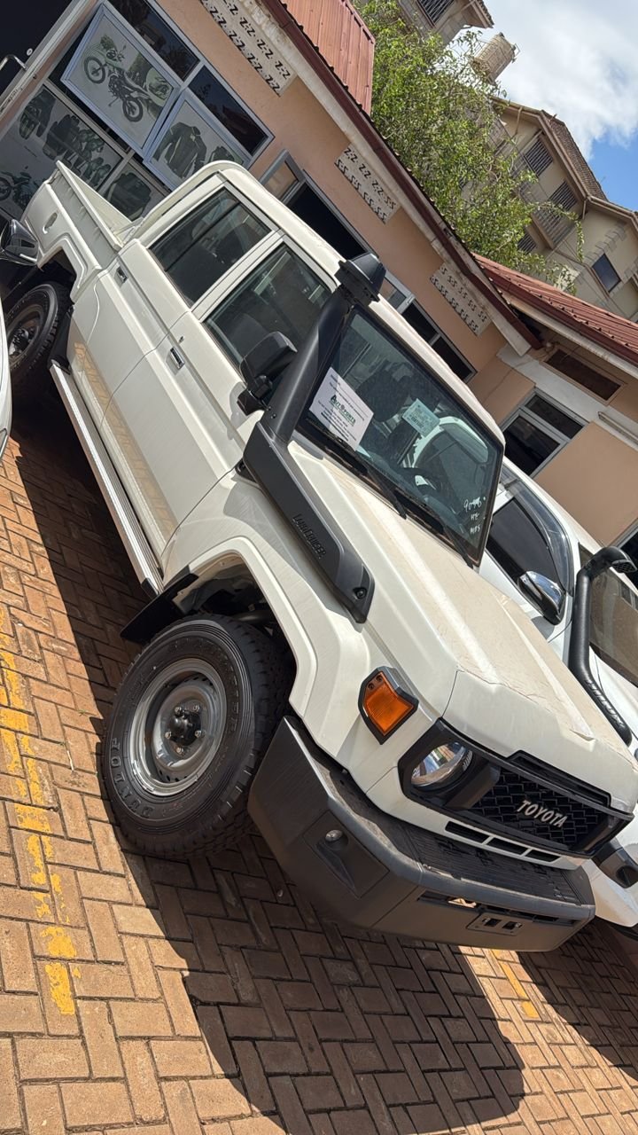 Land Cruiser