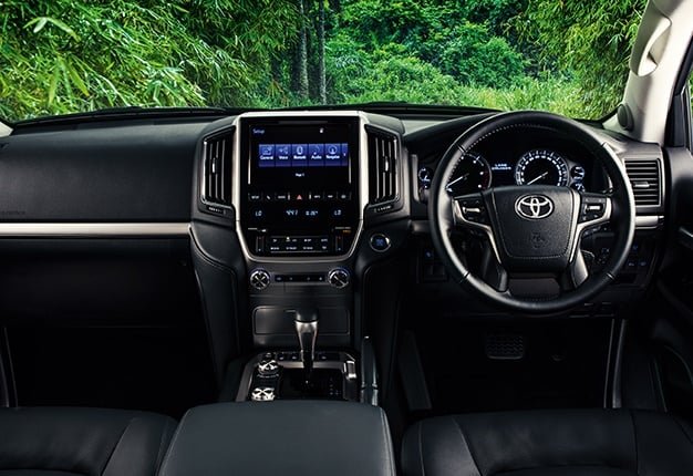 Land Cruiser V8